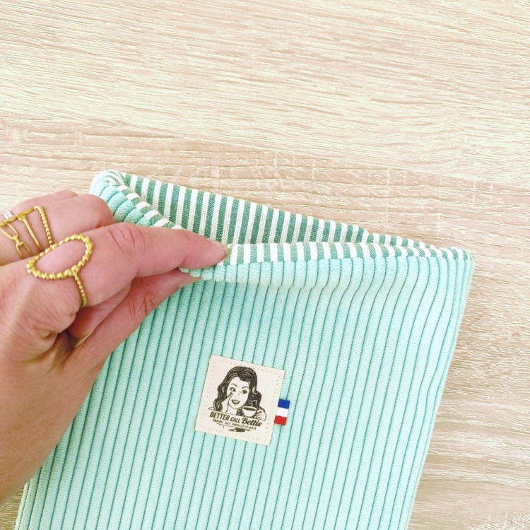 Pochette à livres [poche] Velours Côtelé Vert Menthe